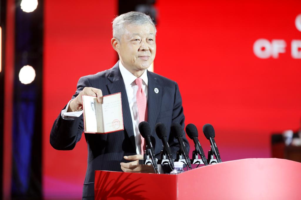 祝賀 感激 希望——校友劉曉明大使在大連外國語大學成立60周年慶祝大會上的講話